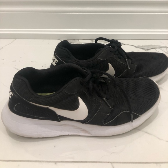 Nike Women’s Kaishi Shoes - Picture 1 of 5